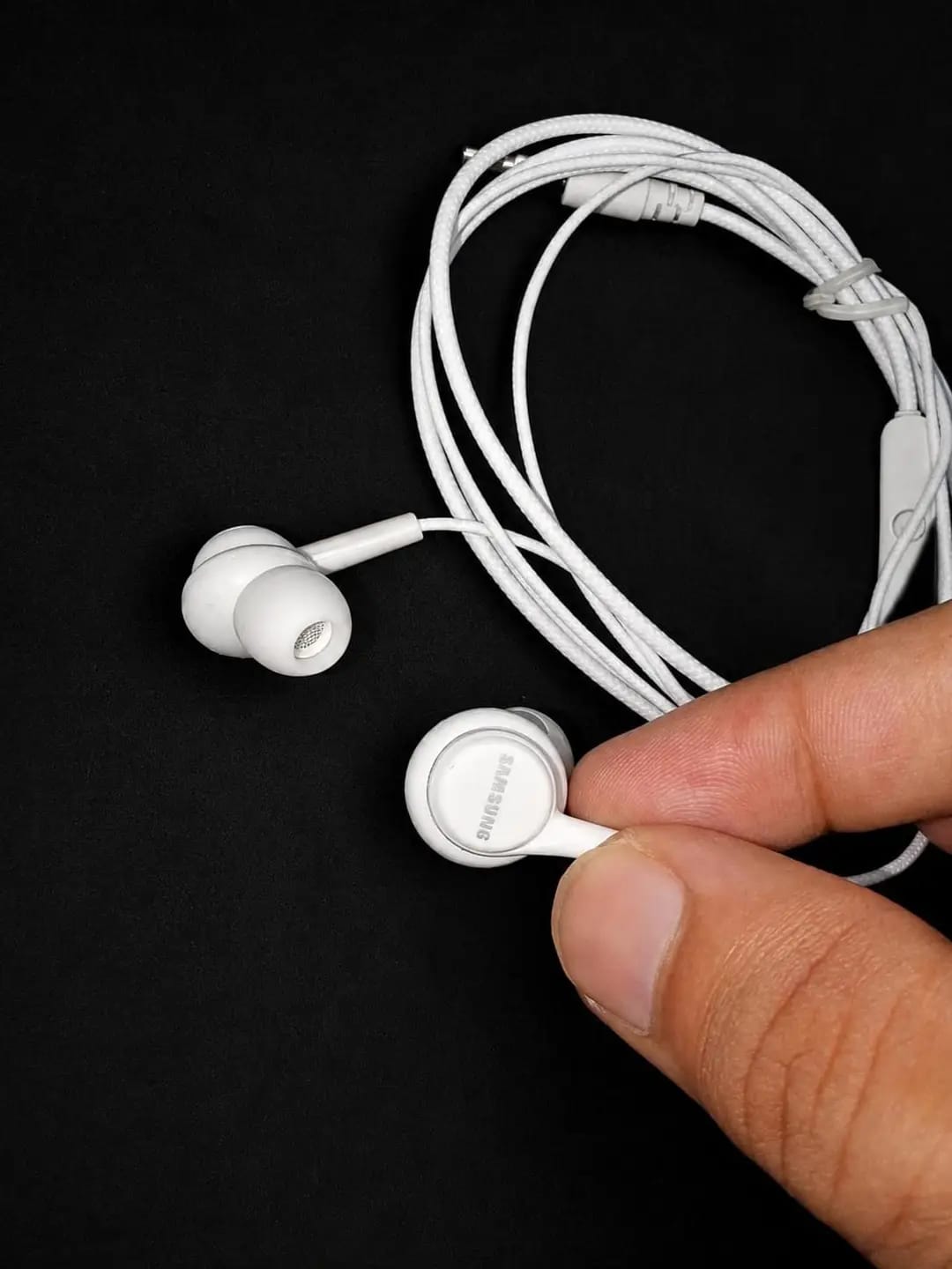 Samsung B3 Handsfree with Microphonwe